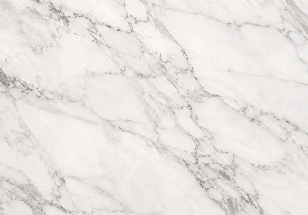 white gold marble slabs featured in an ultra-luxury kitchen, with authentic stone texture and refined architectural detail.