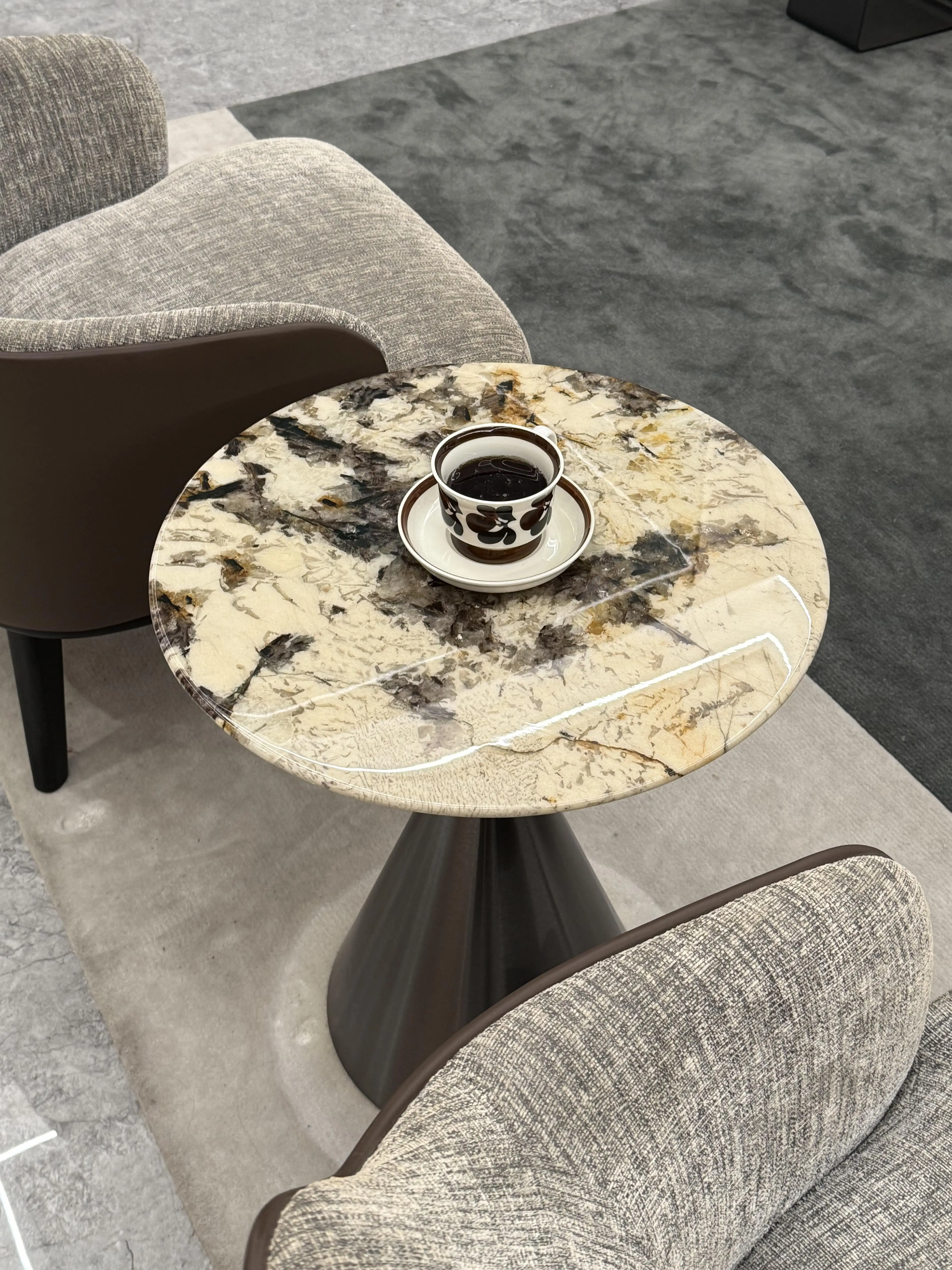 Natural stone furniture design reference