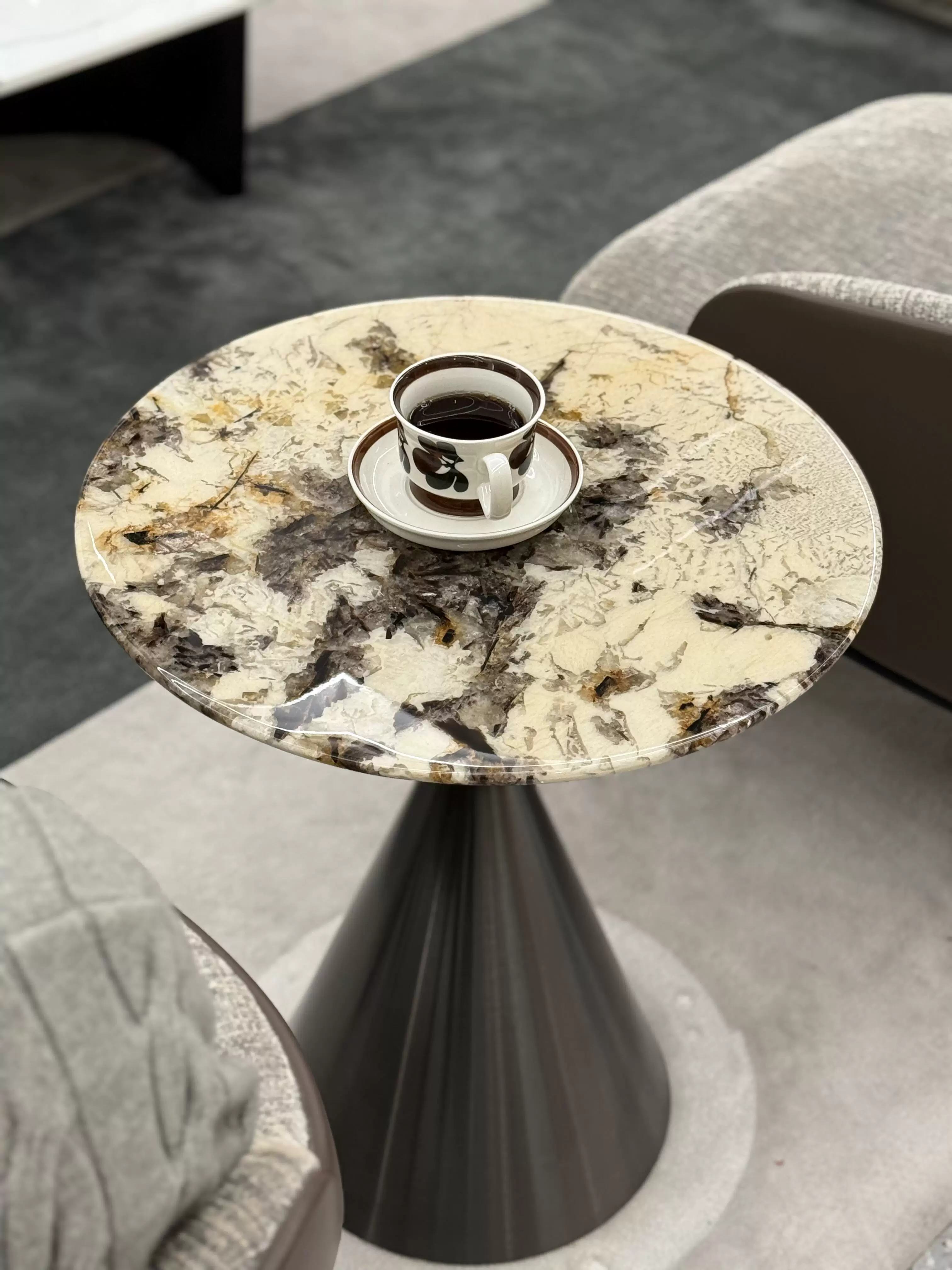 Natural stone furniture design reference